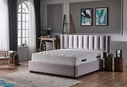 מיטה פסים לאורך